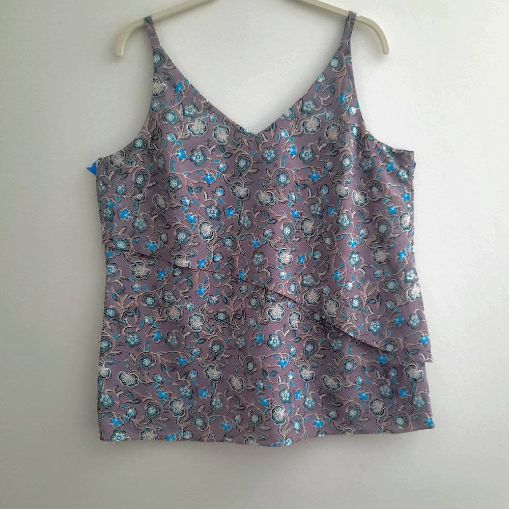 CABI #3453 Scrollwork top Floral Lilac EUC  SZ L